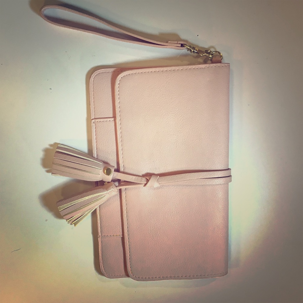 Pink Merona clutch w/ wrist strap and tassels NWOT